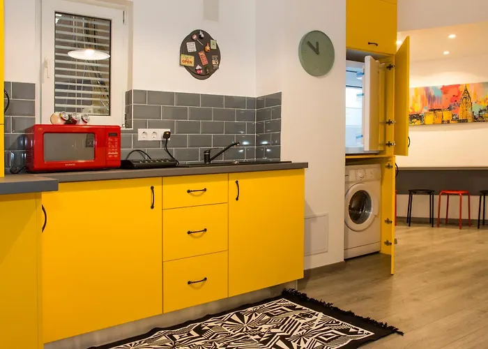 Апартаменти Old Town Premium By Mrg *