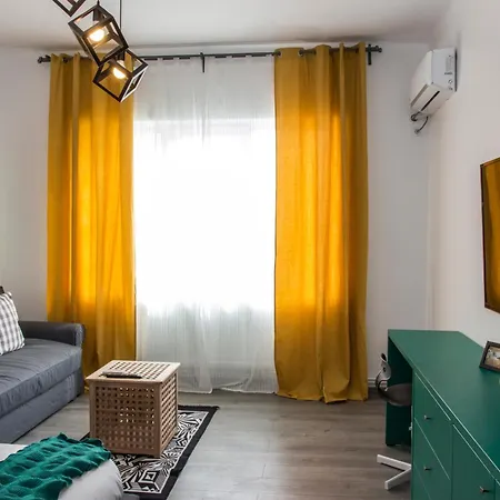 Old Town Premium By Mrg Bucarest