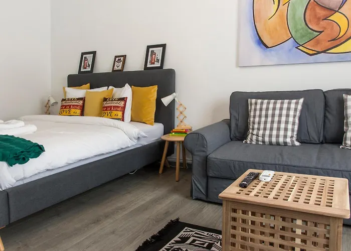 Old Town Premium By Mrg